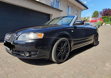 Audi A4 1.8 T Cabriolet -