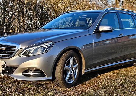 Mercedes-Benz E 200 T CGI Blue Efficiency ELEGANCE