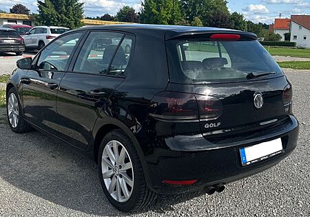 VW Golf Volkswagen 1.4 TSI 90 kW Highline
