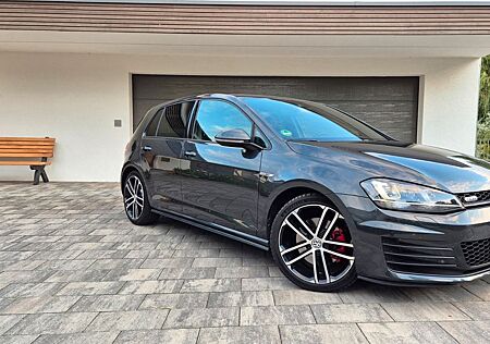 VW Golf Volkswagen 7 2.0 TDI GTD