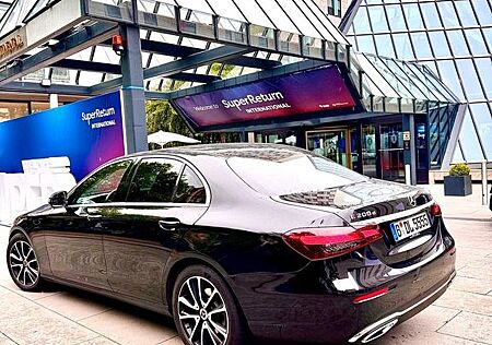 Mercedes-Benz E 200 d Autom. -