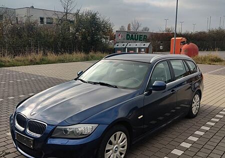 BMW 320i Touring Edition Lifestyle / E91