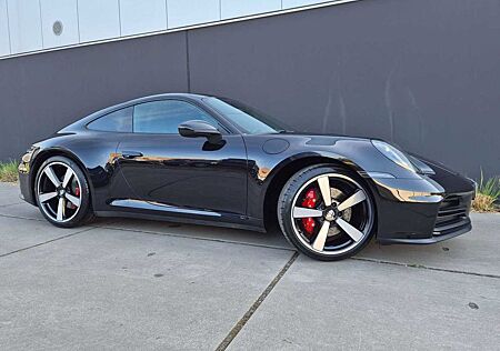 Porsche 911 Urmodell 911 /992.2 Carrera Coupé 3.0 Turbo PDK*NEW MODEL