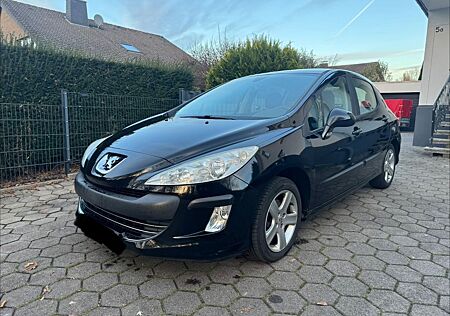 Peugeot 308 Navteq 120 VTi Allwetter Neu Tüv 04/2026