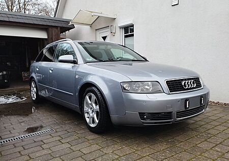 Audi A4 2.5 TDI Avant -