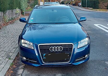 Audi A3 2.0 TDI (DPF) S tronic S line Sportback S...