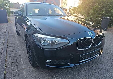 BMW 114i Sport Line Sport Line