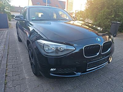 BMW 114i Sport Line Sport Line