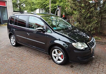 VW Touran Volkswagen 1.4 TSI 103kW -