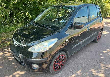 Hyundai i10 1.1 Classic/Klima/TÜV bis 02.2027!