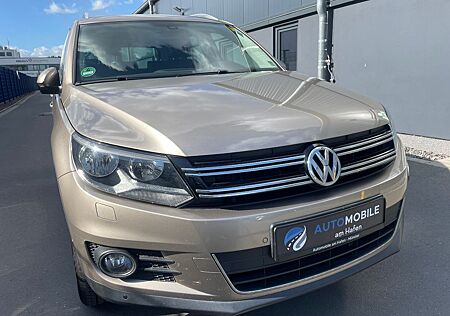 VW Tiguan Volkswagen Sport 1.4TSI*ALCANTARA*TEMP*AHK*SHZ*KLIM