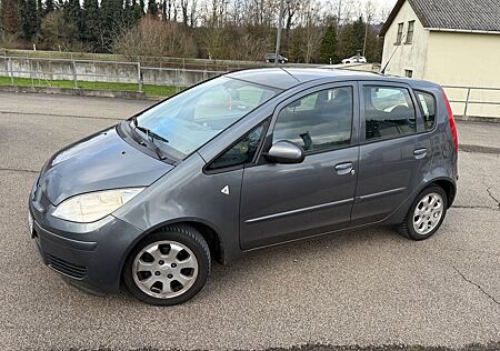 Mitsubishi Colt 1.1 -