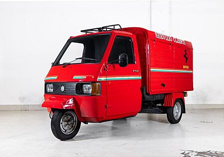 Piaggio APE - Ferrari Coffee Service - Carbon Interior -