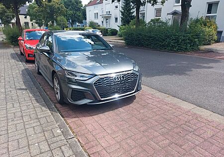 Audi A3 35 TFSI S line Sportback S line