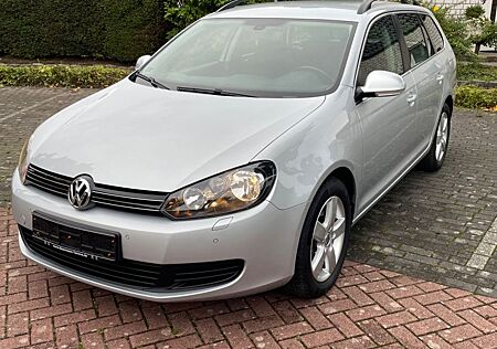 VW Golf Volkswagen 1.4 TSI 90kW Comfortline Variant Comfor...