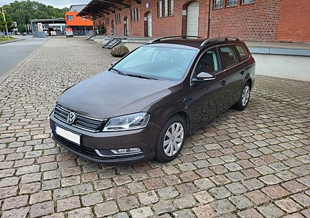 VW Passat Variant Volkswagen 1.6 TDI BlueMotion Variant Bl...