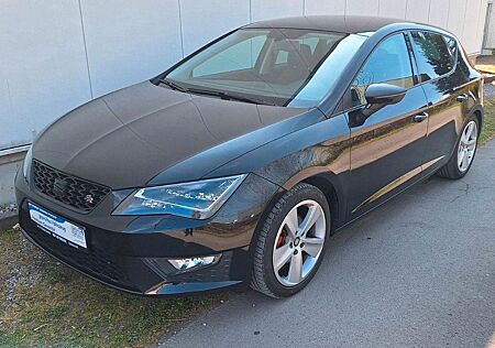 Seat Leon FR VOLL-LED LEDER NAVI SITZH. PDC