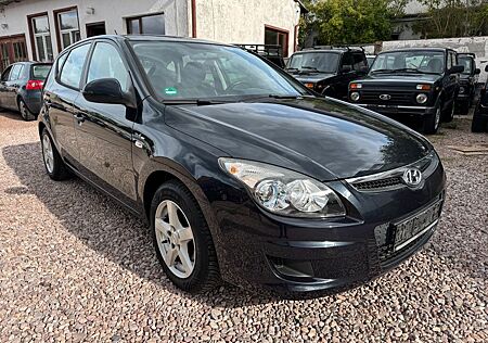 Hyundai i30 WM Edition*Klima*CD-Radio*Tüv 03.2027*