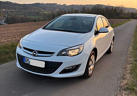 Opel Astra J 1.4T 140 PS Turbo 150 Jahre Edition