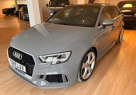 Audi RS3 S tronic quattro Sportback