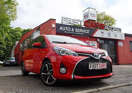 Toyota Yaris Lounge Hybrid Navi Kamera PDC SHZ Panorama