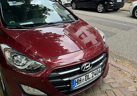 Hyundai i30 blue 1.4 blue