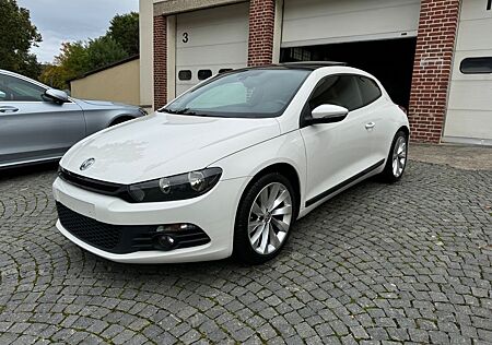 VW Scirocco Volkswagen 2.0 TDI 170 Carat PANORAMA LEDER