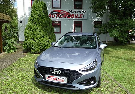 Hyundai i30 , Kessy, 10,25Navi, Kamera, Wi-P.,LED, AHZV