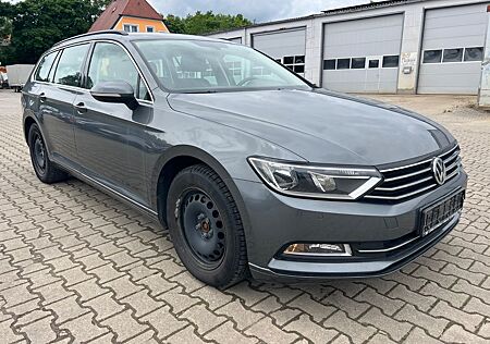 VW Passat Volkswagen 2.0 TDI Navi/Pdc/Tempomat