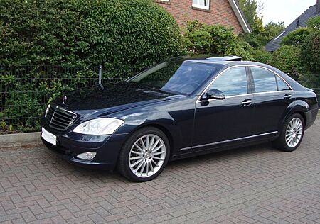 Mercedes-Benz S 500 - Rentnerfahrzeug