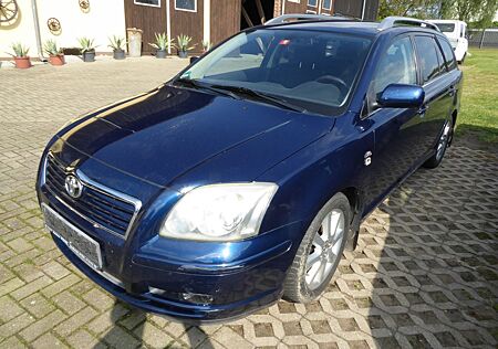 Toyota Avensis Kombi 2.0 D-4D Travel