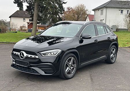 Mercedes-Benz GLA 200 AMG Line Kamera LED Sound System