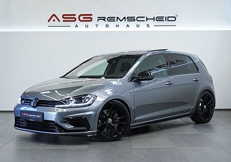 VW Golf Volkswagen 7R 4M DSG *19 *ACC*Digital*Akrapovic*Pano