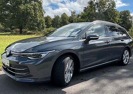 VW Golf Volkswagen Variant Style 1,5l eTSI OPF 110 kW