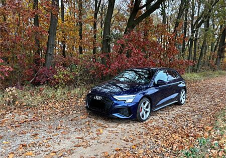 Audi S3 TFSI S tronic quattro Sportback -