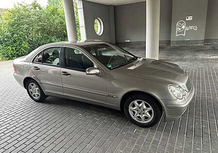 Mercedes-Benz C 180 KOMPRESSOR Top Zustand