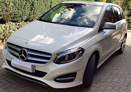 Mercedes-Benz B 200 d Urban, AHK,Rückfahrkamera,Navi,LED