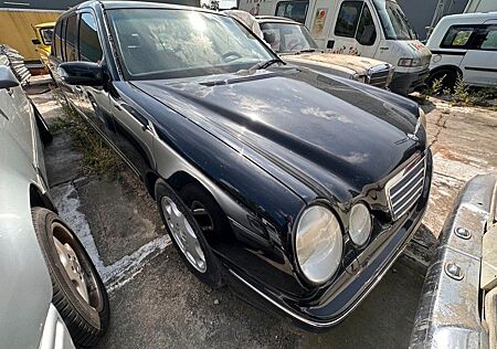 Mercedes-Benz E 280 Original BINZ Stretchlimousine