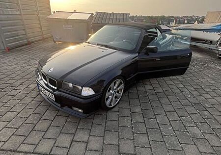 BMW 328i E36 cabrio