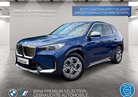 BMW iX1 xDrive30 AHK Driv.Assist+ LiveCockpitProf