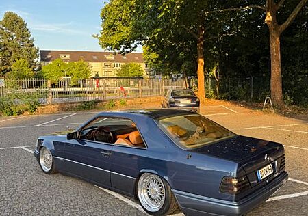 Mercedes-Benz E 320 Mercedes Benz w124 e320 Coupé BBS Rs Airlift