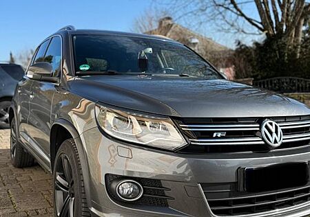 VW Tiguan Volkswagen 2.0 TDI SCR 140kW DSG BMT 4MOT Highli...