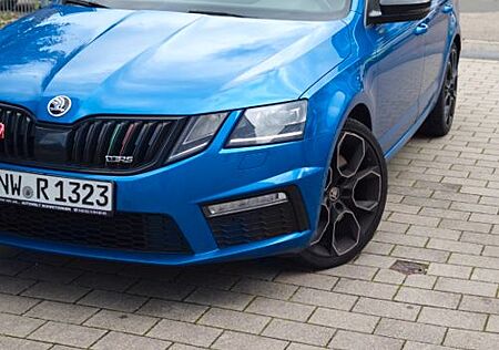 Skoda Octavia gebraucht kaufen Skoda Octavia 2.0 TSI DSG RS60 Combi RS60