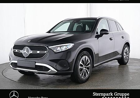 Mercedes-Benz GLC-Klasse GLC 200 4MATIC AVANTGARDE+Navi+LED+AHK+Ambiente