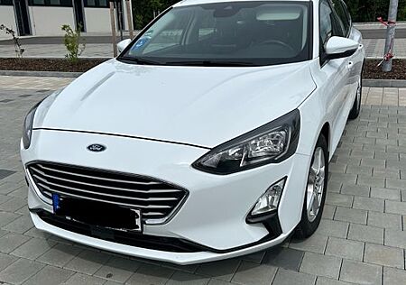 Ford Focus 1,0 EcoBoost 92kW Cool & Conn. Tur. Au...
