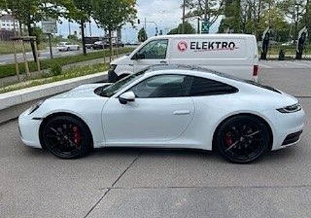 Porsche 992 Carrera 4S Coupé Carrera S