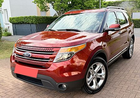 Ford Explorer 3.5 Limited 7-Sitzer Pano 4x4 Gepflegt