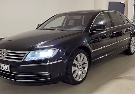 VW Phaeton Volkswagen 3.0 V6 TDI lang 4MOT. Tiptronic 4-Si...