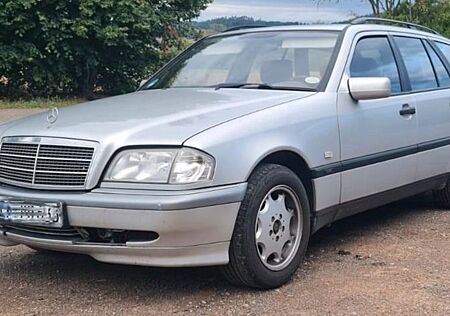 Mercedes-Benz C 180 T CLASSIC Classic
