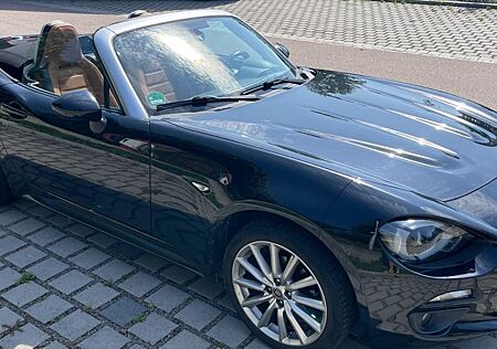 Fiat 124 Spider 1.4 MultiAir Turbo Lusso Automati...
